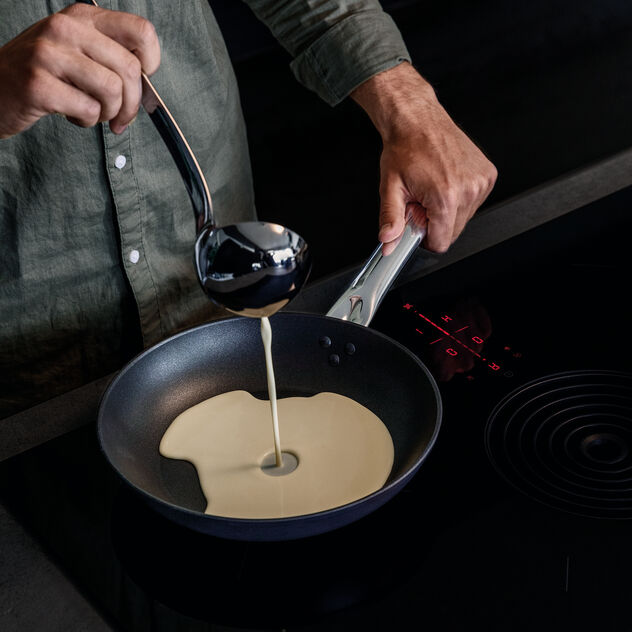 Ladle  image number 2