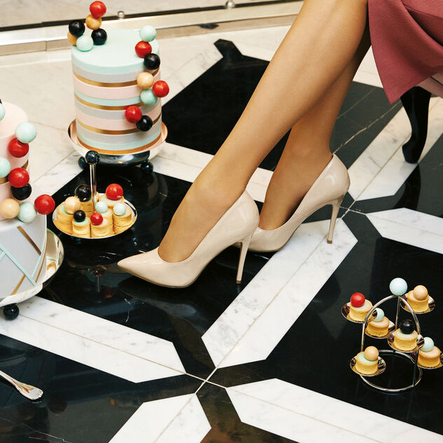 Pastry stand 6 small dishes image number 2