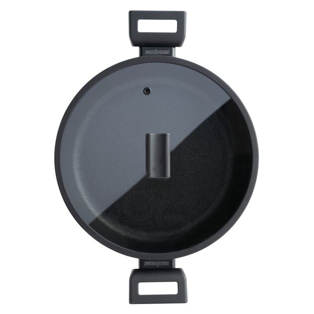 Saut&eacute; pan  image number 2