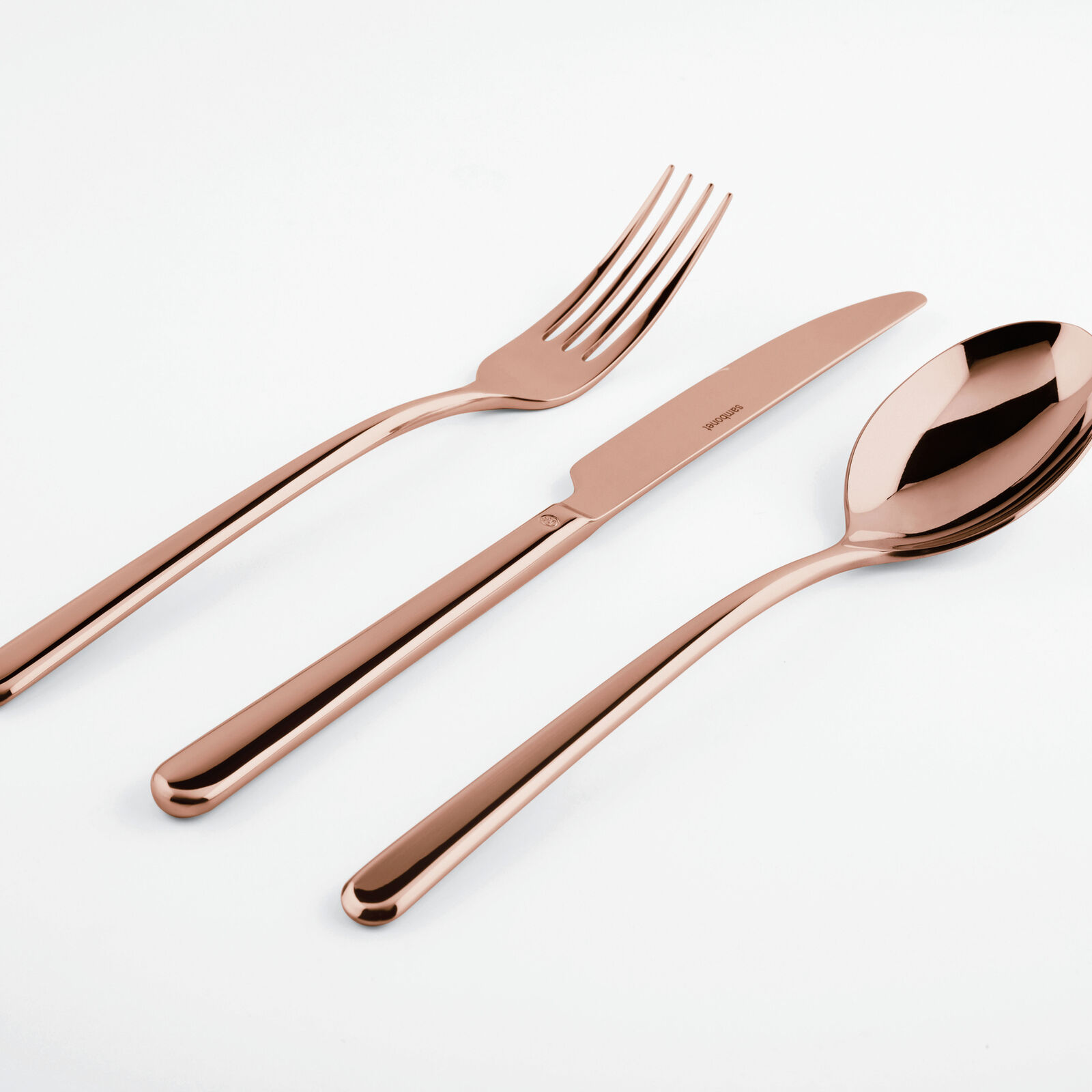 Matte Gold Flatware: Master the Art of Elegant Dining