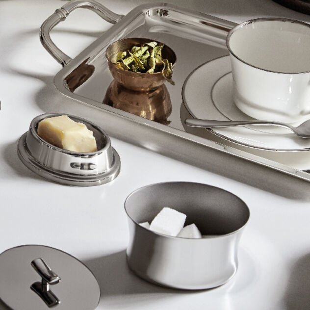 Sugar bowl  image number 4