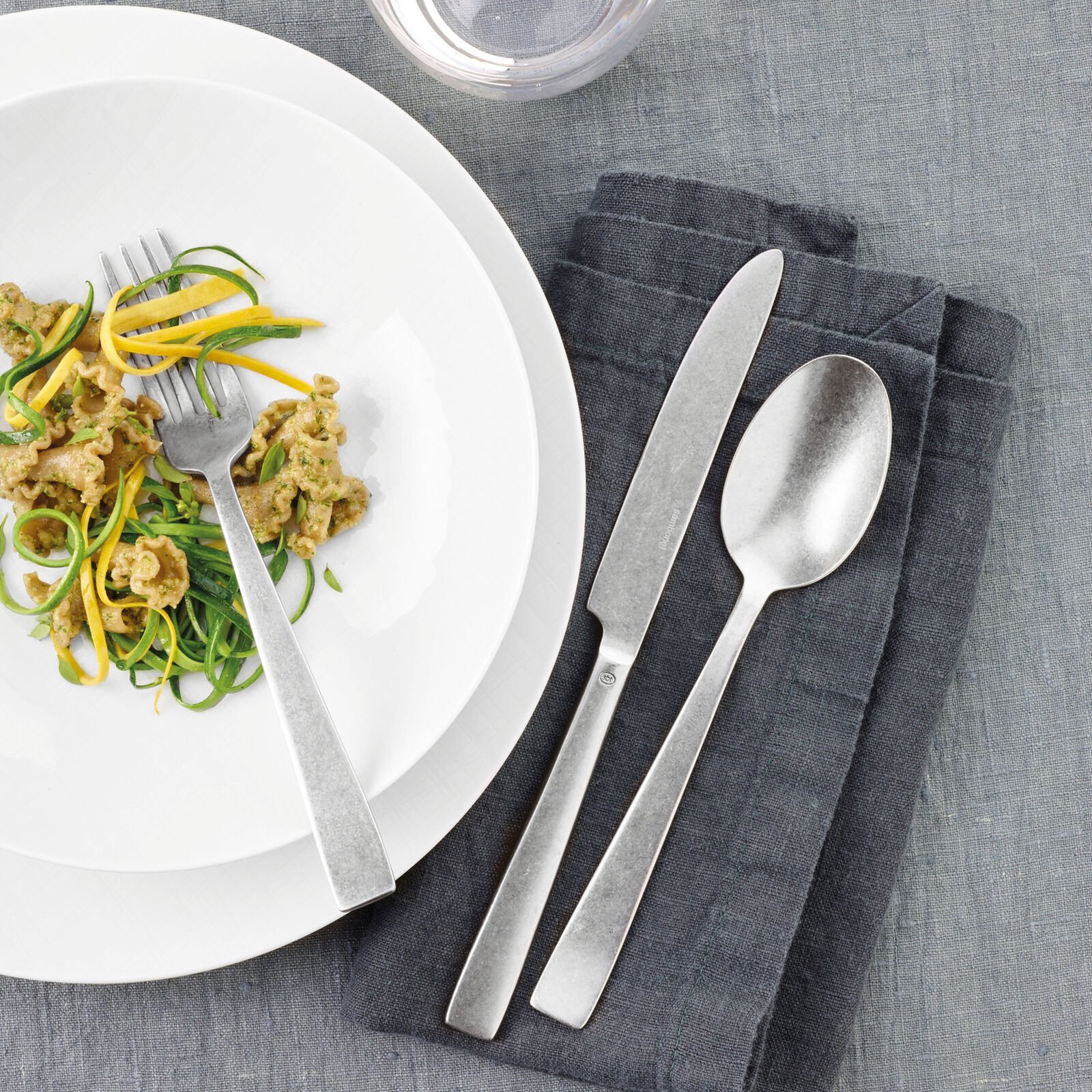 Flatware place setting, 5 pieces  image number null