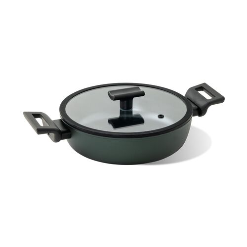 Saut&eacute; pan 