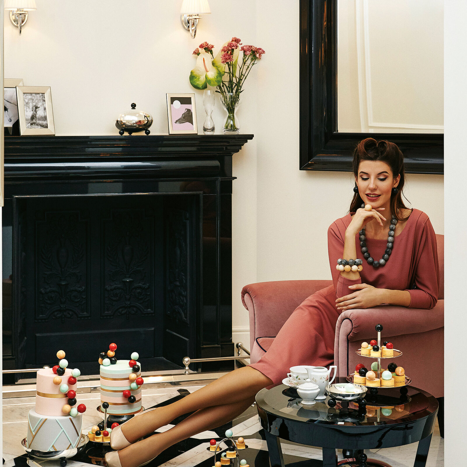 Pastry stand 2 tiers image number null