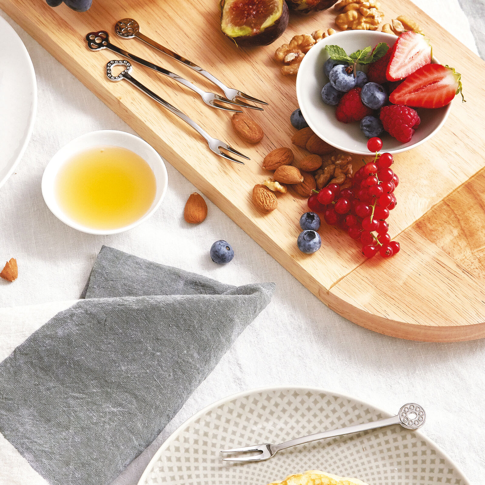 6 party forks set  image number null