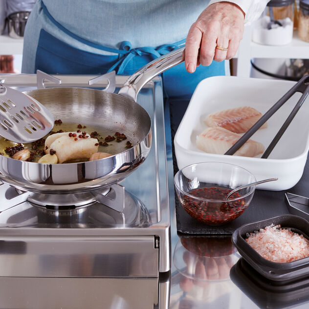 Cook's tong  image number 2