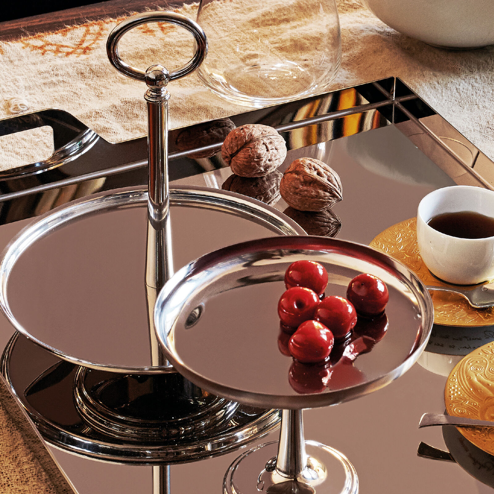 Pastry stand  image number null