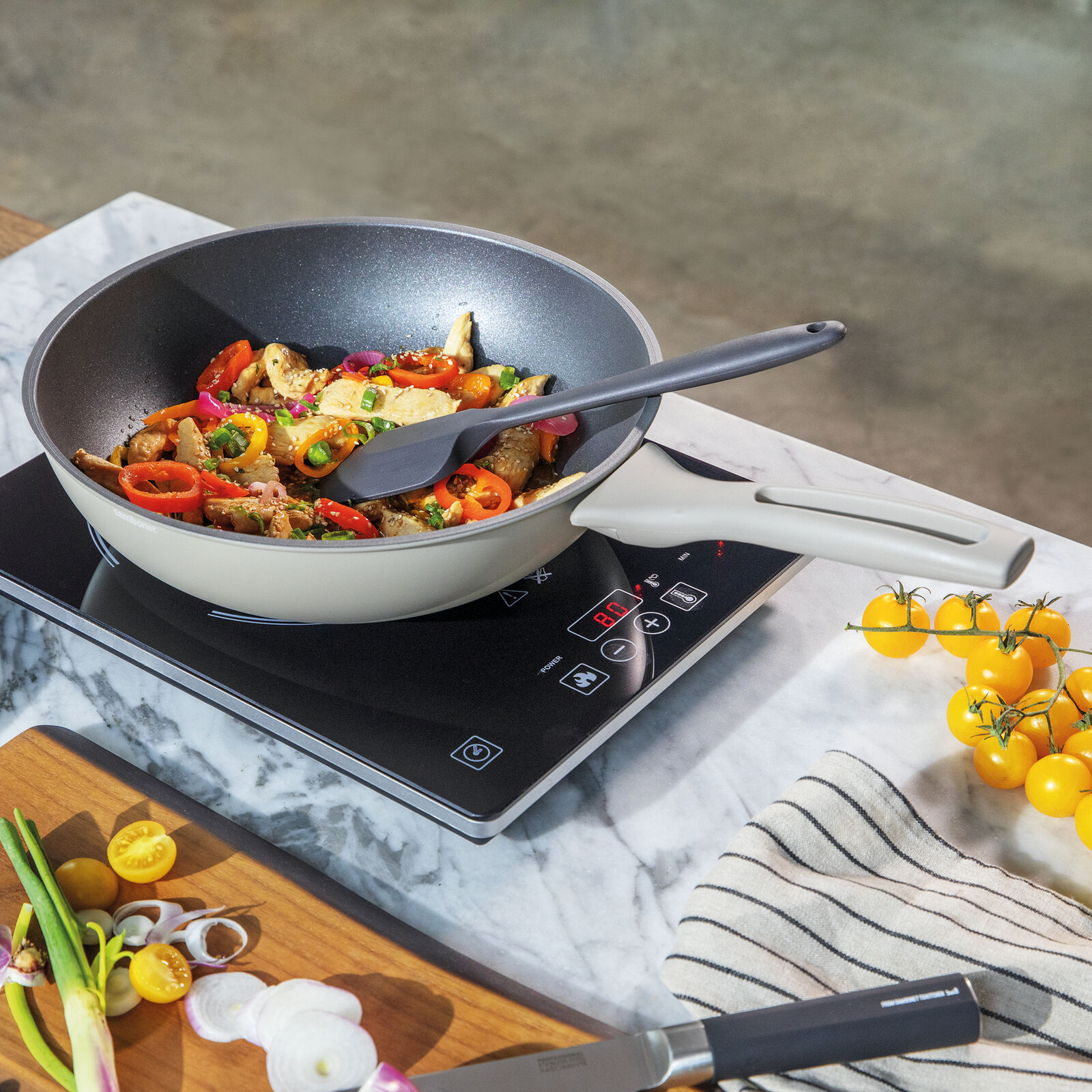 Wok  image number null