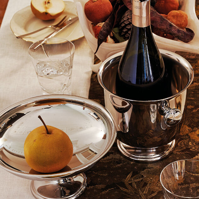 Fruit stand  image number 3