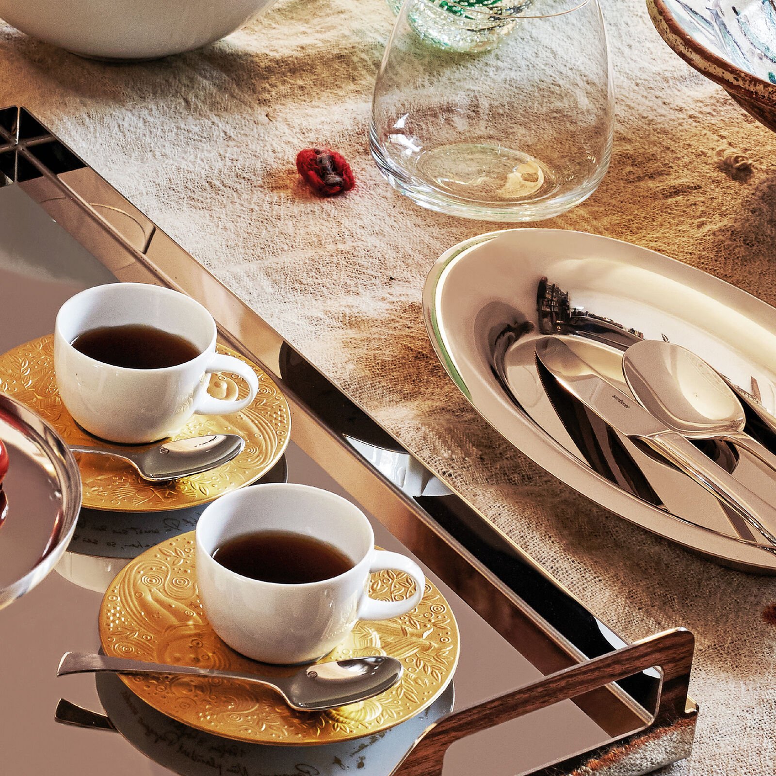 Bread basket  image number null