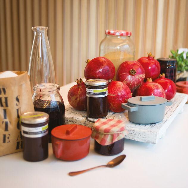 Sauce pan  image number 3