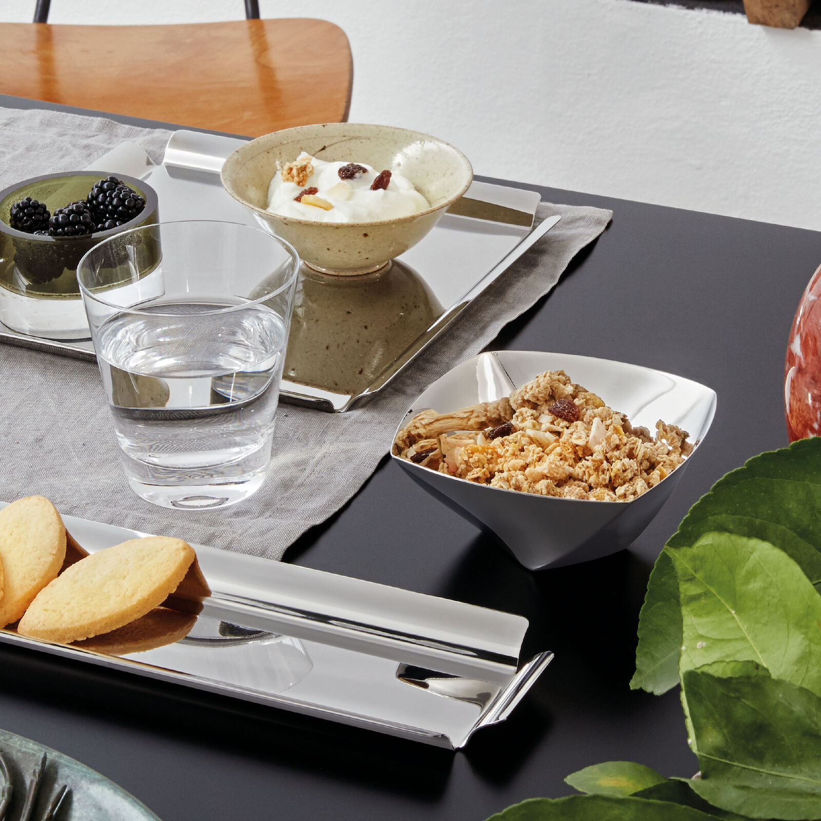 Tray  image number null