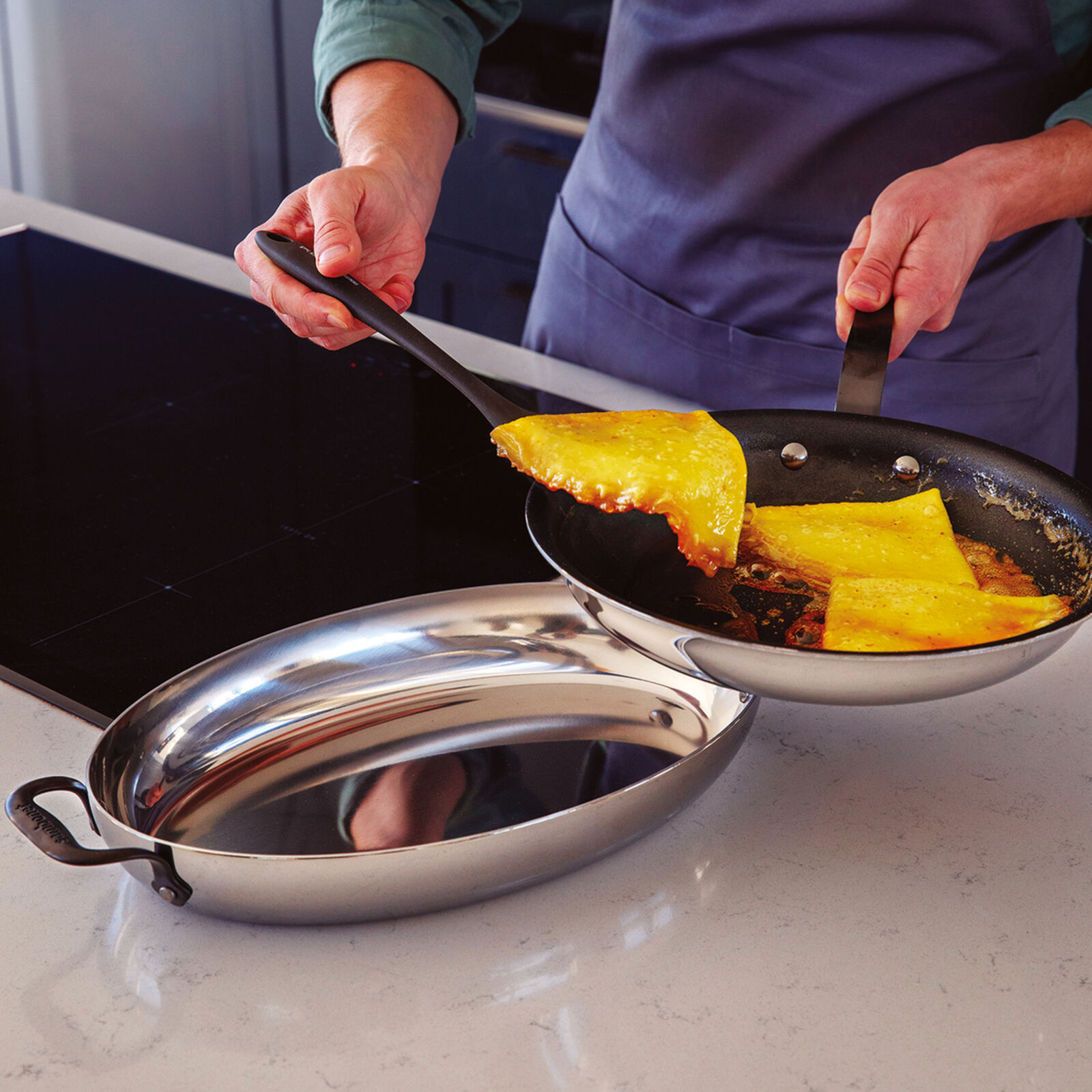 Casserole pot  image number null